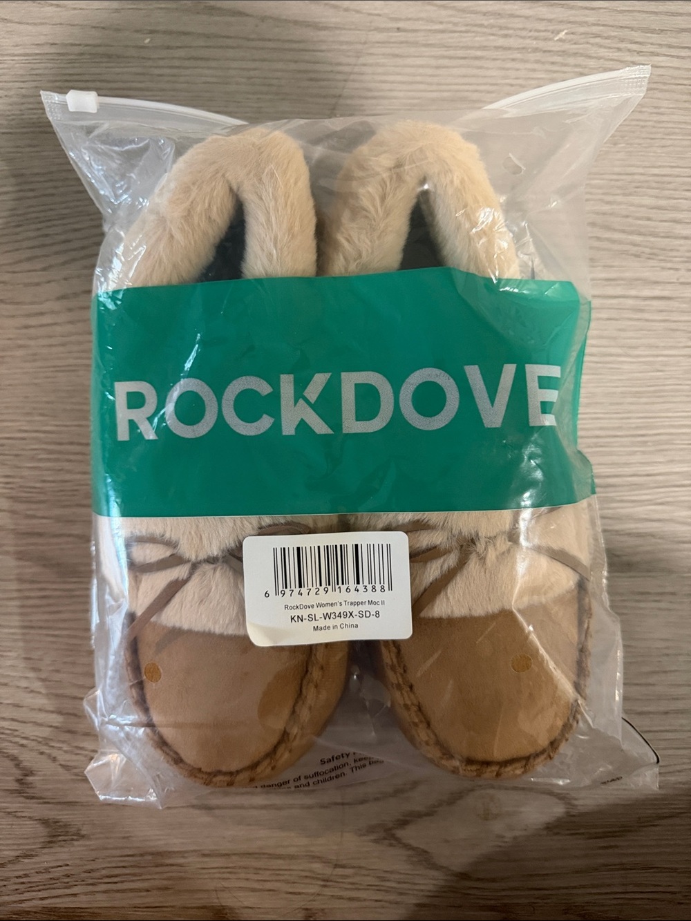 RockDove Tan Moccasin Slippers with Cream Fur Trim Women’s 8
